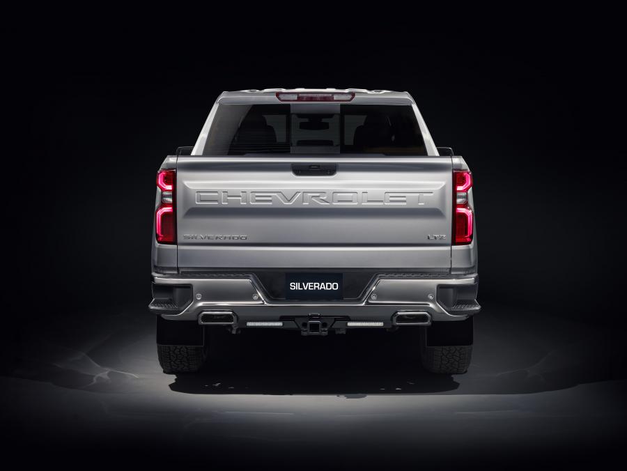  Chevrolet Silverado 1500 LTZ Z71 Premium Edition 2020 года  (AU) (фото 3 из 13)